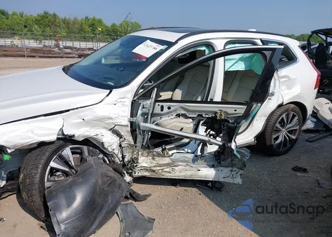 2022 Volvo Xc60 B5 Momentum from USA, damaged, VIN YV4L12DKXN1024421